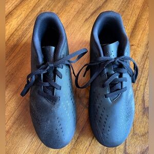 Adidas Predator Youth Soccer Clests